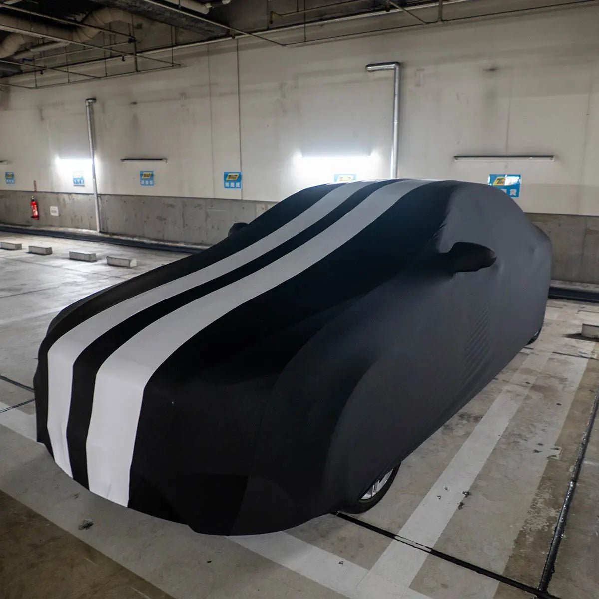 車庫内用 高級ベルベット製 一年間保証 車カバー オーダーメイド 水洗いOK 防塵防汚 軽/普自動車 SUV 専用カーカバー - 防水5層構造 | iCarCompanion