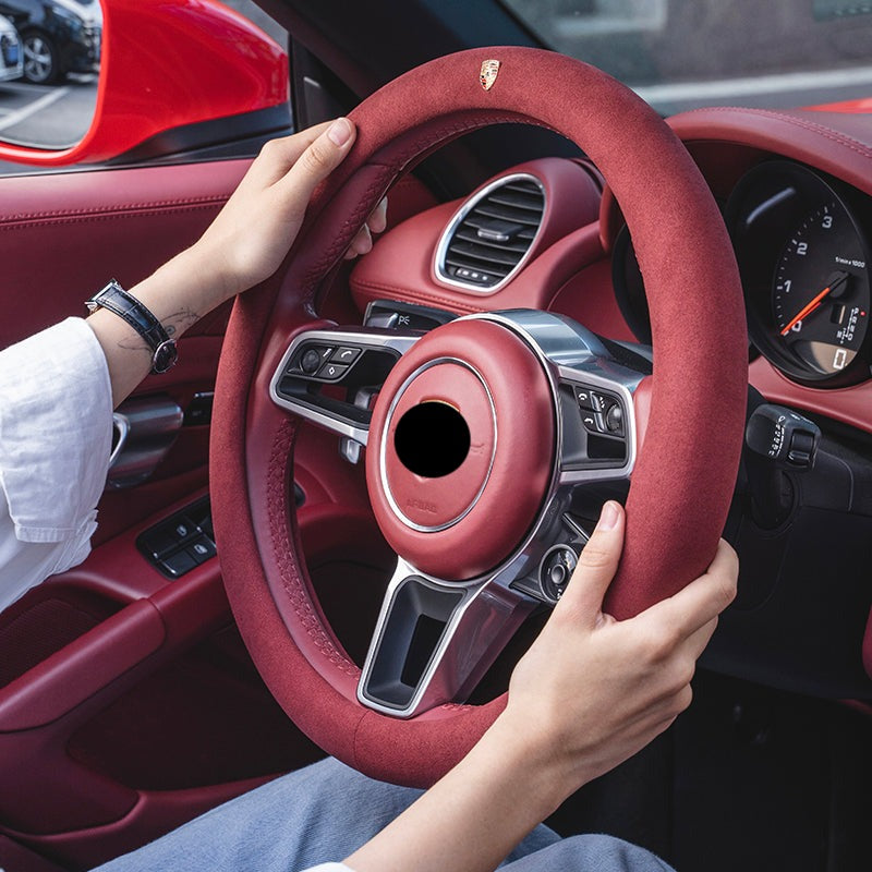 PORSCHE ポルシェ 高級品 ハンドルカバー スエード製 金属ロゴ Cayenne /Macan /Panamera 37~38CM 専用ハンドルカバー | iCarCompanion