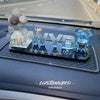 車の装飾品 文字カスタム可能 車のダッシュボード装飾ラインストーン 樹脂 光沢 カップルの装飾 プレゼント ダッシュボードアクセサリー - iCarCompanion