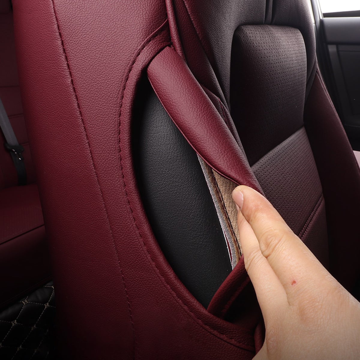 日産 シルフィ専用 防水レザー 高級シートカバー  おしゃれ カスタムロゴ 4色 全席セット 専用シートカバー - 防水5層構造 | iCarCompanion