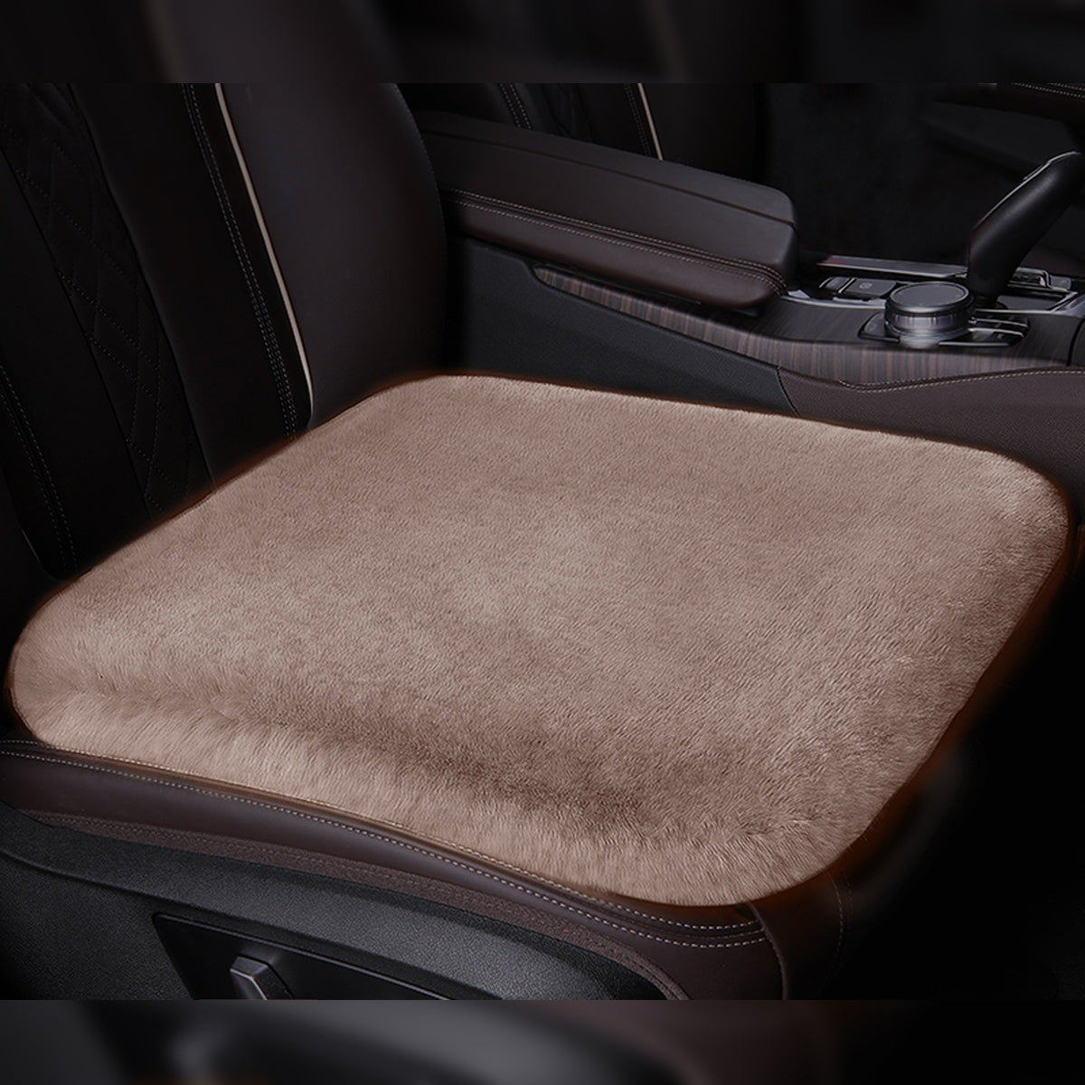 シートクッション かわいい 高級感　防寒対策 もふもふ ウサギ 暖かい 車用 冬保温 専用シートクッション | iCarCompanion