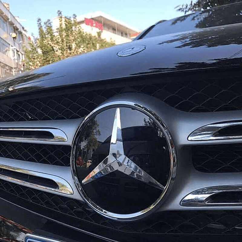 メルセデスベンツの新しいCクラスEクラスGLEGLS GLA CLA MLGLCロゴ - iCarCompanion