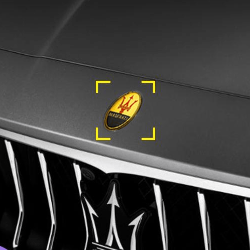 マセラティ　純正エンブレム MASERATI 純正 部品 エンブレム 73 x 45 mm - iCarCompanion